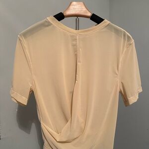 Lululemon Women's Cream Short Sleeve Draped Back Top